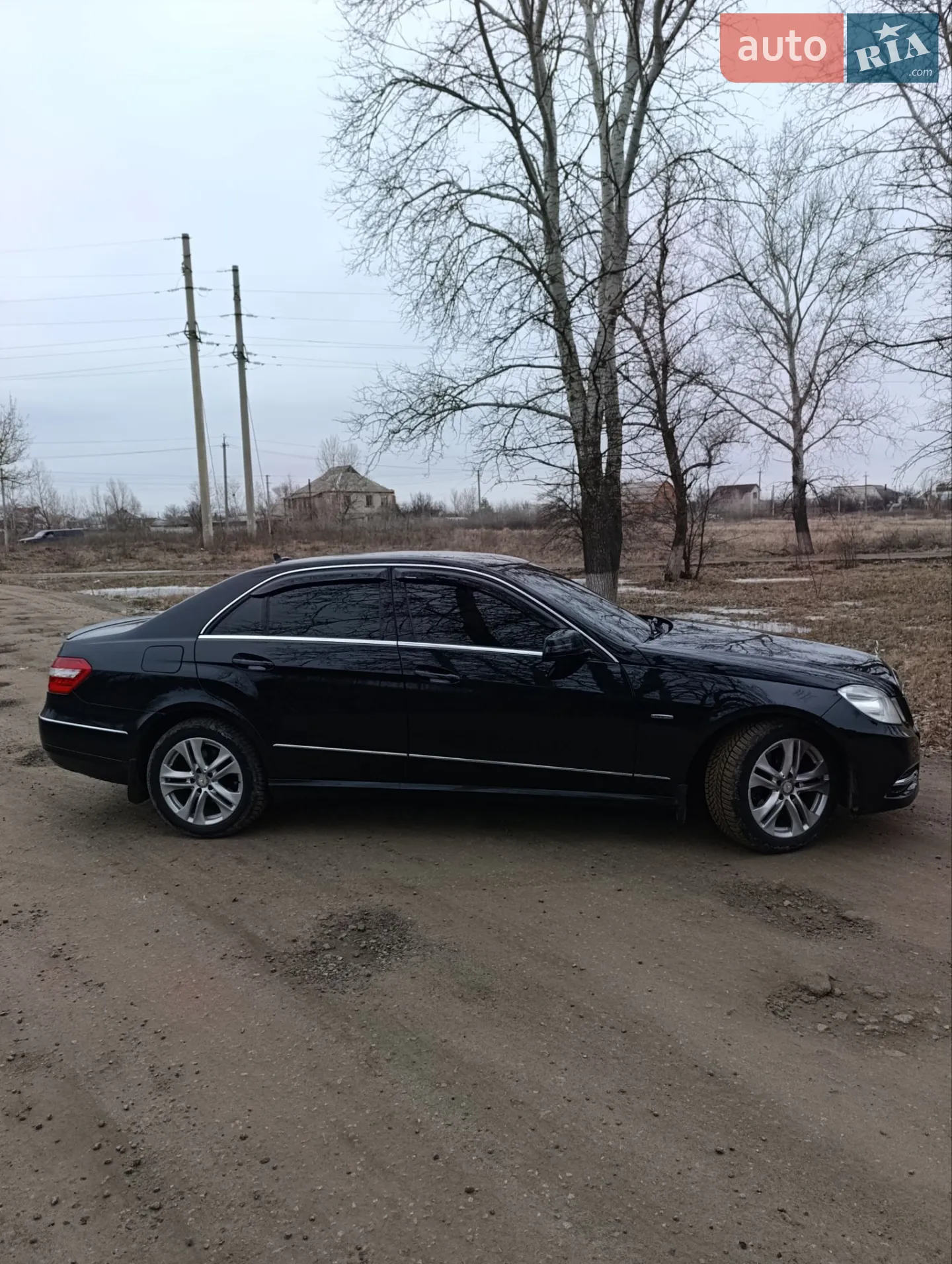 Mercedes-Benz E Class 2011 VIN WDD2120481A482349 фото оголошення 3 з 5