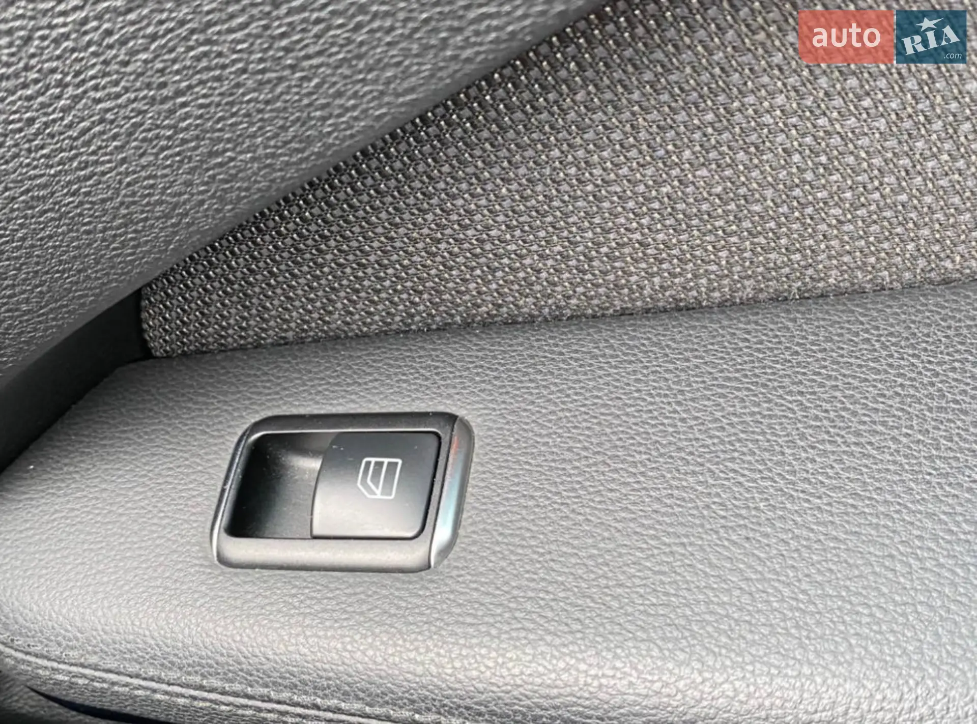 2011 Mercedes-Benz E-klasse - мініатюра 20