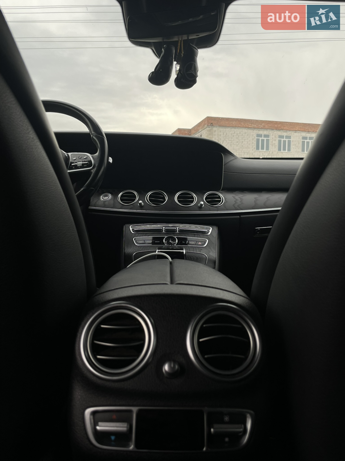 2019 Mercedes-Benz E-klasse - мініатюра 24