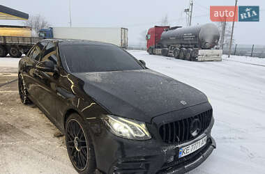 Седан Mercedes-Benz E-Class 2017 в Днепре