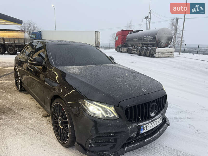 Mercedes-Benz E-Class 2017