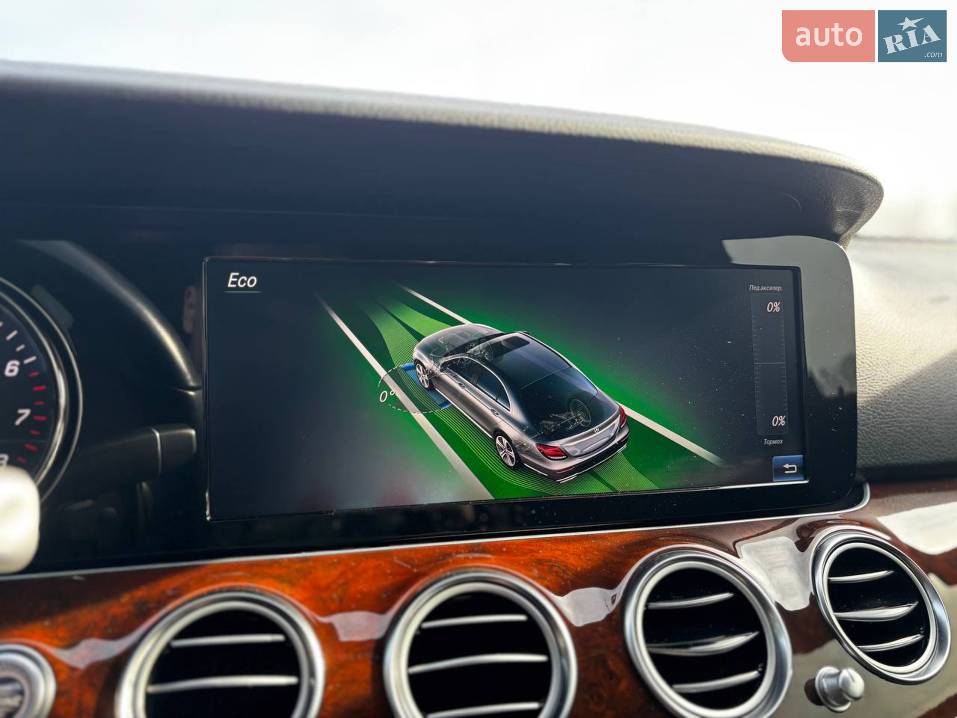 2018 Mercedes-Benz E-klasse - мініатюра 24