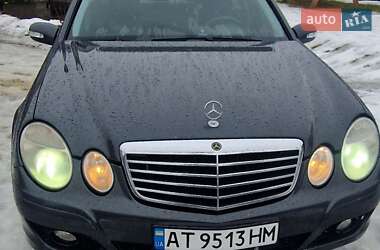 Седан Mercedes-Benz E-Class 2005 в Косове