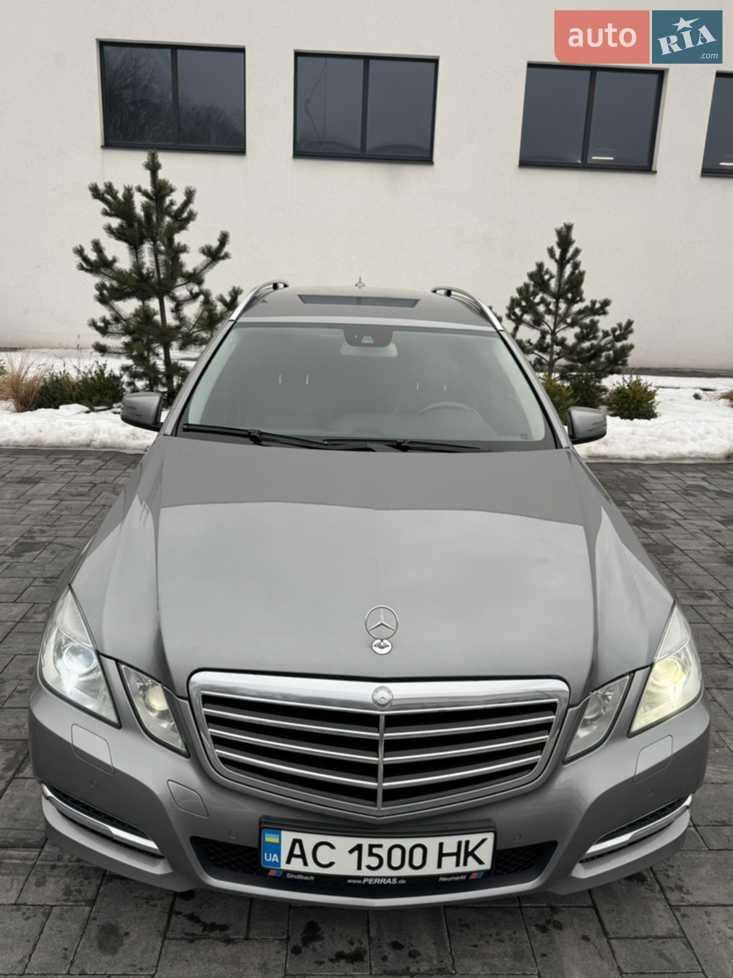 2012 Mercedes-Benz E-klasse - мініатюра 3