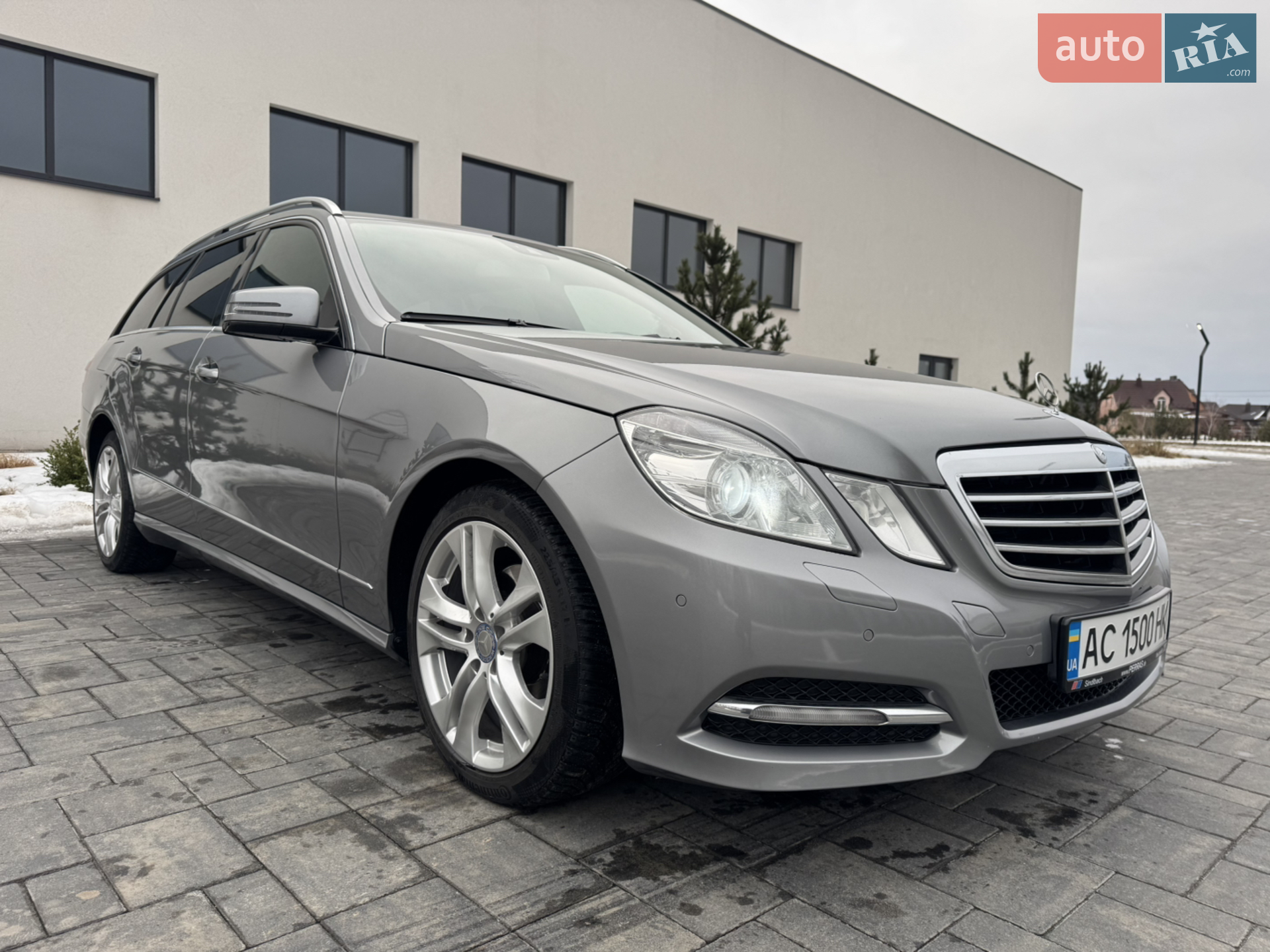2012 Mercedes-Benz E-klasse - мініатюра 28