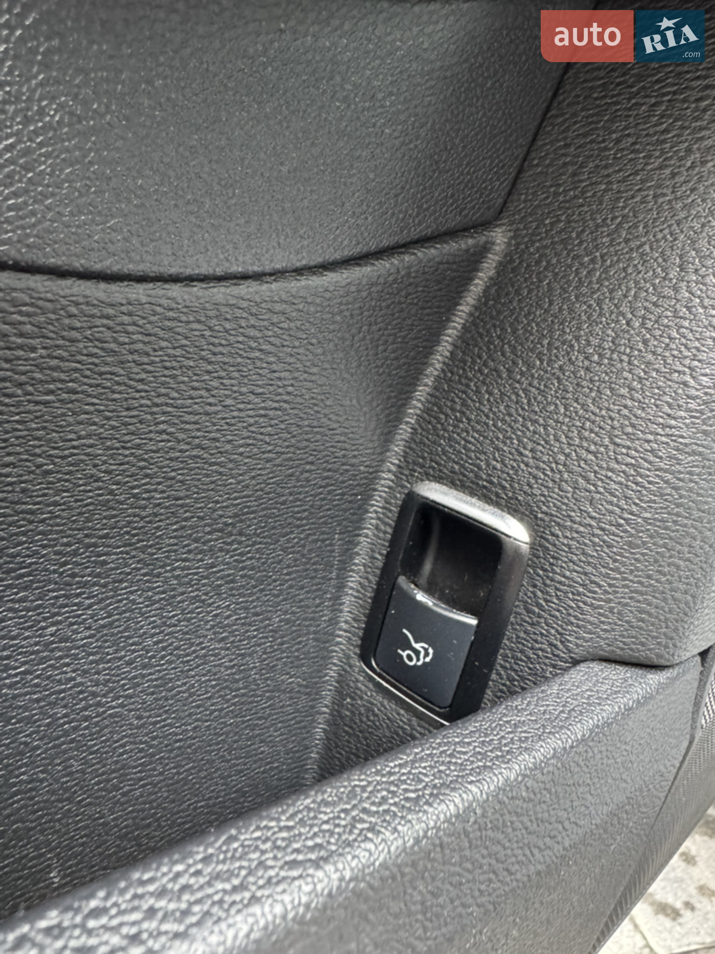 2012 Mercedes-Benz E-klasse - мініатюра 44