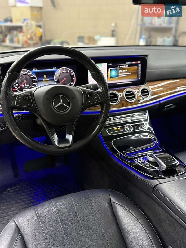 Седан Mercedes-Benz E-Class 2017 в Кропивницком