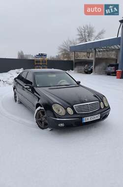 Седан Mercedes-Benz E-Class 2002 в Хмельницком