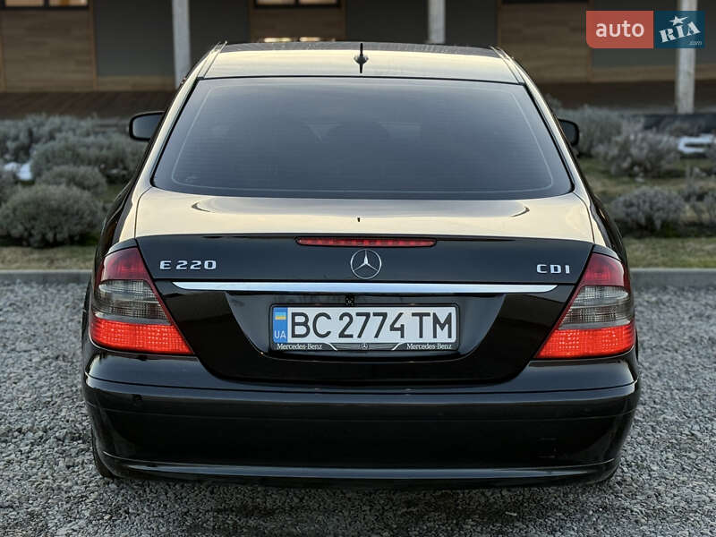 Седан Mercedes-Benz E-Class 2008 в Меденичах