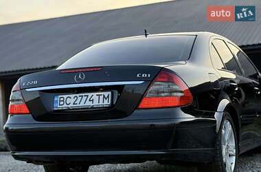 Седан Mercedes-Benz E-Class 2008 в Меденичах