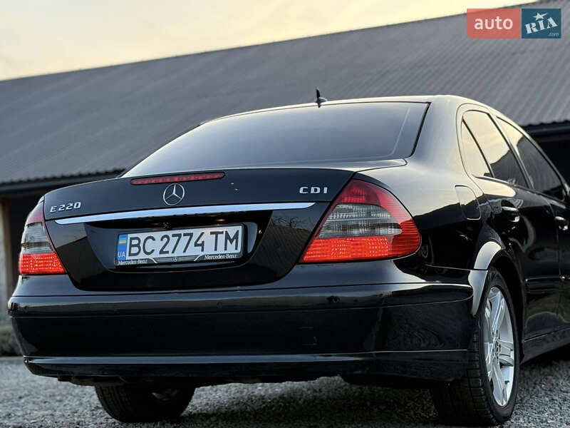 Седан Mercedes-Benz E-Class 2008 в Меденичах