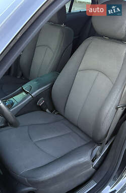Седан Mercedes-Benz E-Class 2008 в Меденичах