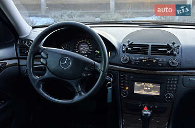 Седан Mercedes-Benz E-Class 2008 в Меденичах