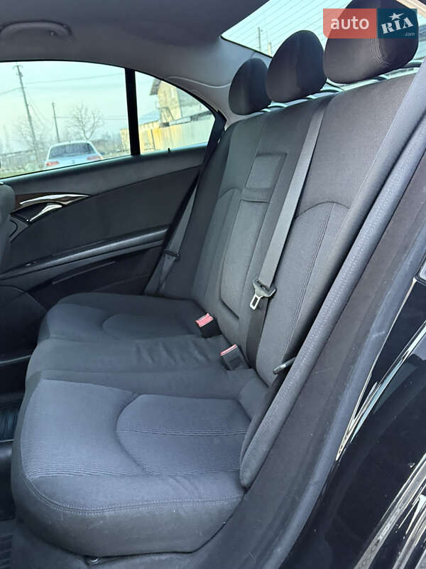 Седан Mercedes-Benz E-Class 2008 в Меденичах