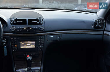 Седан Mercedes-Benz E-Class 2008 в Меденичах