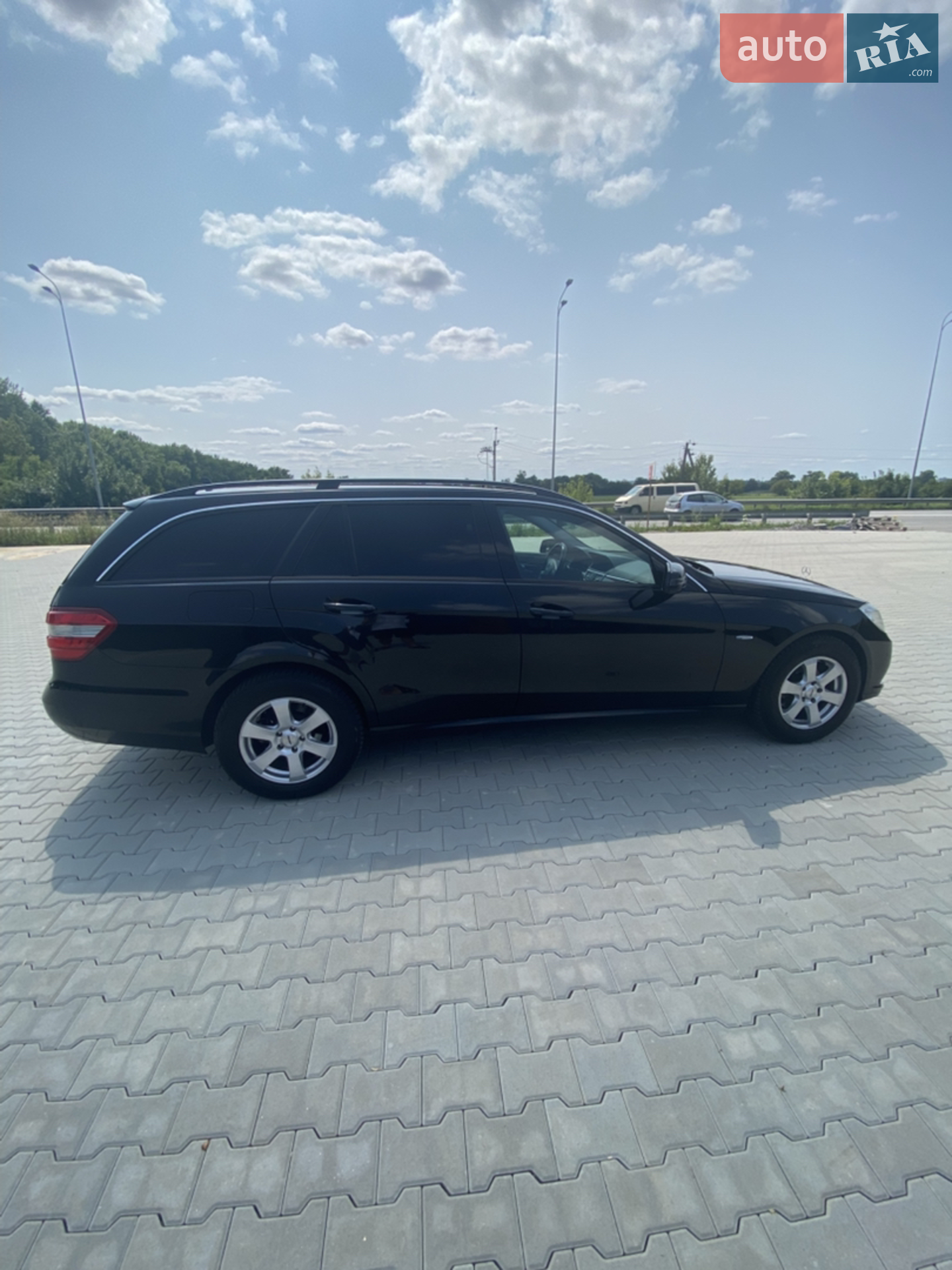 2010 Mercedes-Benz E-klasse - мініатюра 3