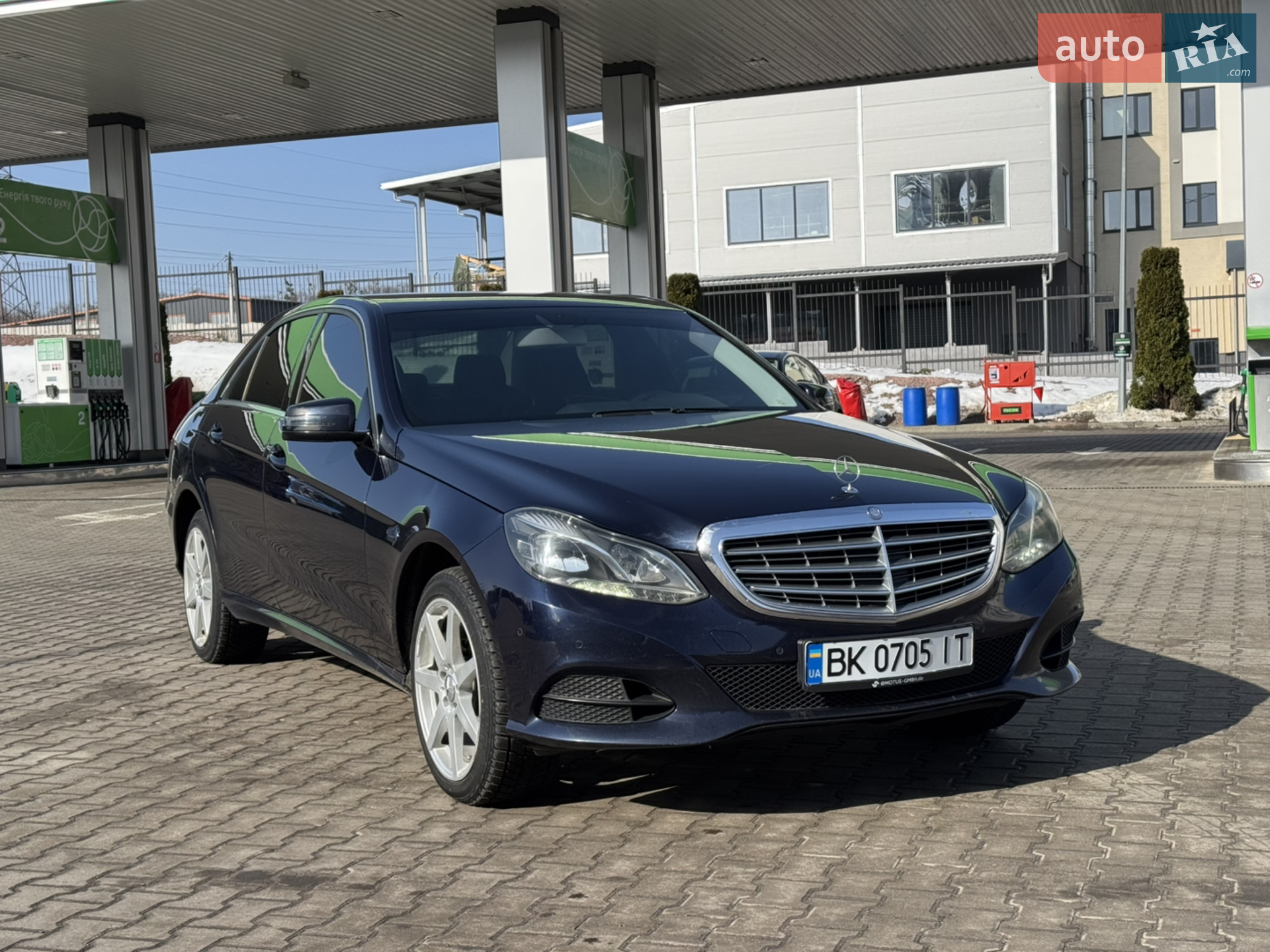 2013 Mercedes-Benz E-klasse - мініатюра 13