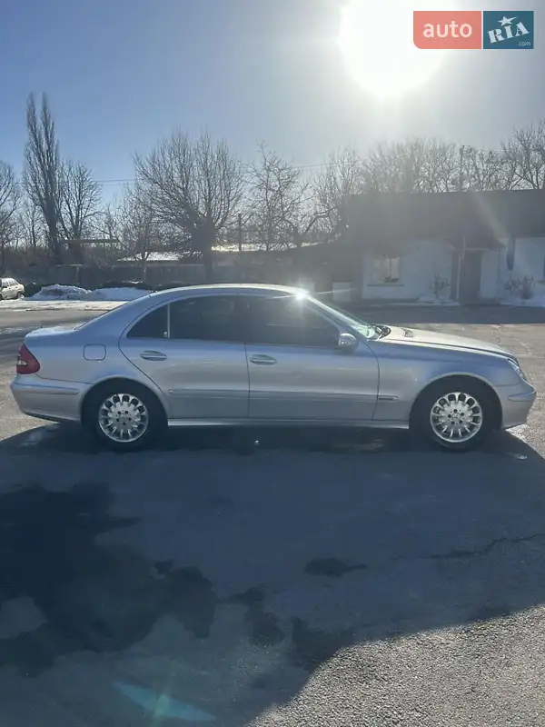 Mercedes-Benz E-Class 2003 VIN WDB2110061A415575 фото оголошення 3 з 47