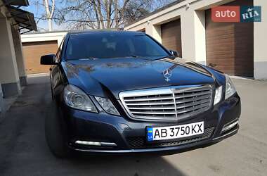 Седан Mercedes-Benz E-Class 2010 в Вінниці