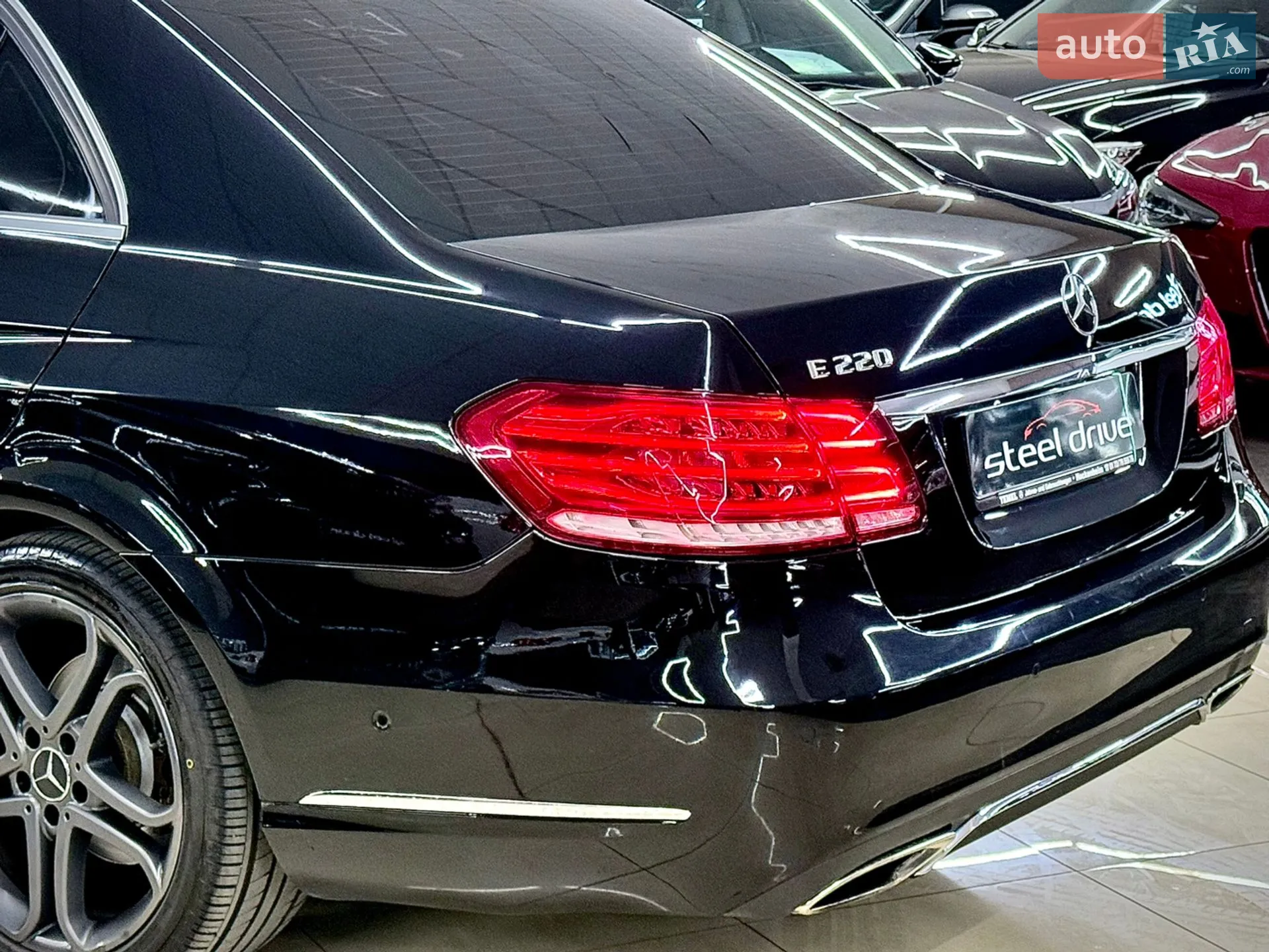 2013 Mercedes-Benz E-klasse - мініатюра 16
