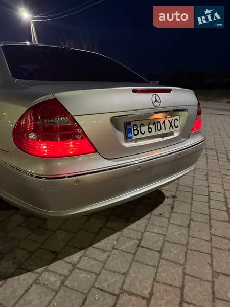 Mercedes-Benz E-Class 2005 VIN WDB2110231A751557 фото оголошення 10 з 59
