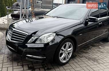 Седан Mercedes-Benz E-Class 2011 в Черкасах