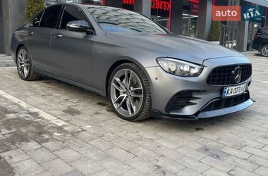 Седан Mercedes-Benz E-Class 2022 в Днепре