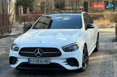 Седан Mercedes-Benz E-Class 2021 в Киеве