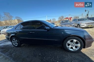 Седан Mercedes-Benz E-Class 2002 в Ивано-Франковске