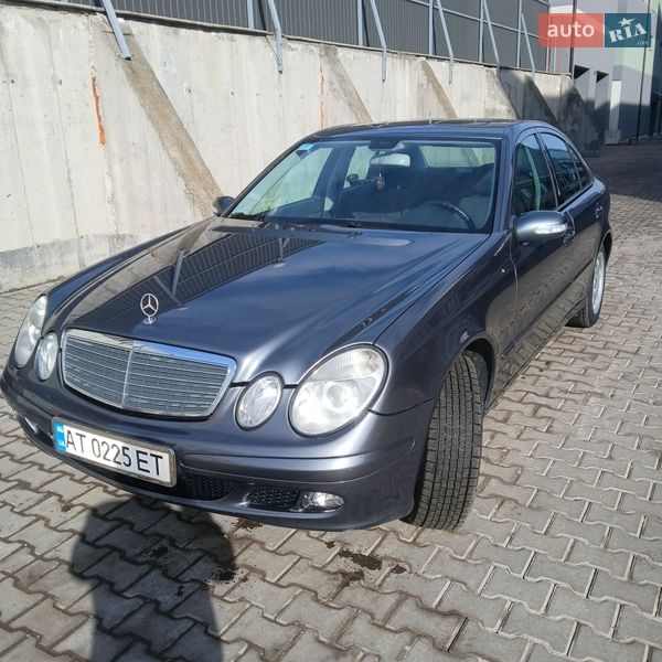 Mercedes-Benz E-Class 2004
