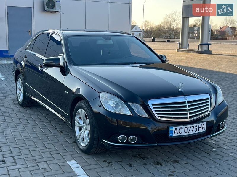 Mercedes-Benz E-Class 2009