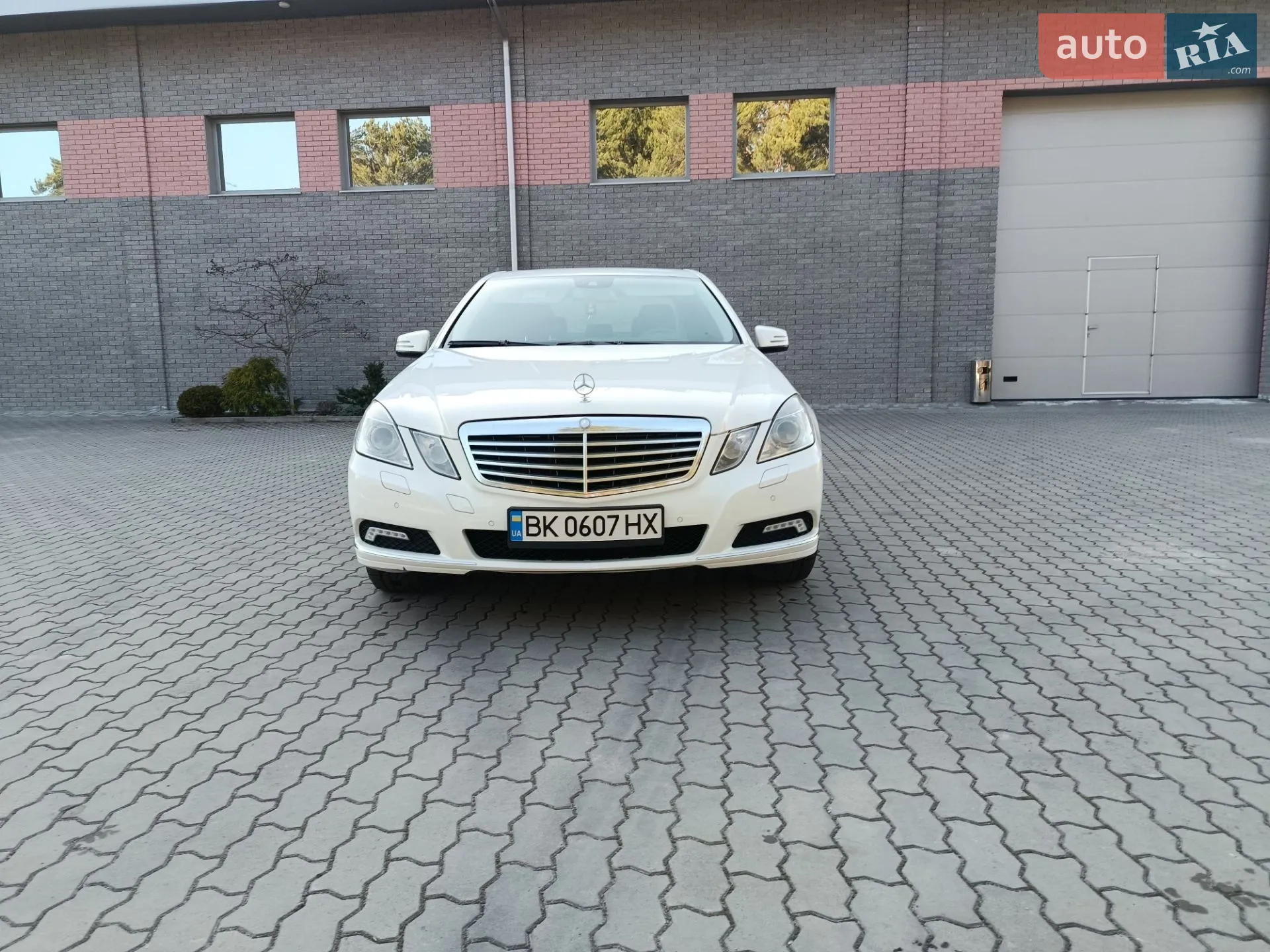 2010 Mercedes-Benz E-klasse - мініатюра 2