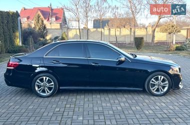 Седан Mercedes-Benz E-Class 2014 в Черновцах