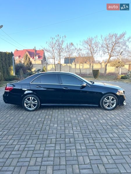 Седан Mercedes-Benz E-Class 2014 в Черновцах