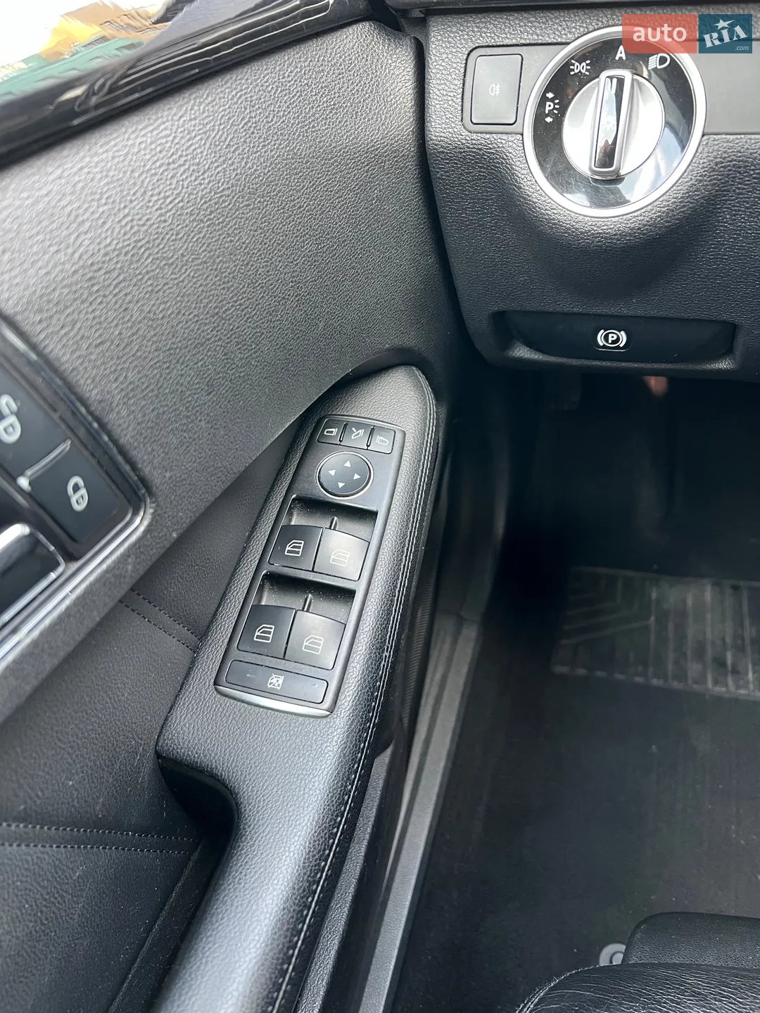 2011 Mercedes-Benz E-klasse - мініатюра 56