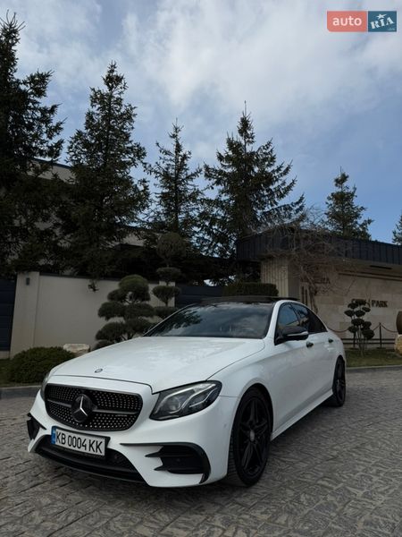 Седан Mercedes-Benz E-Class 2016 в Львові