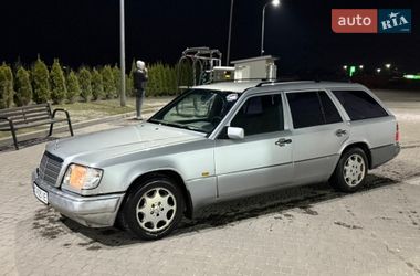 Универсал Mercedes-Benz E-Class 1995 в Львове