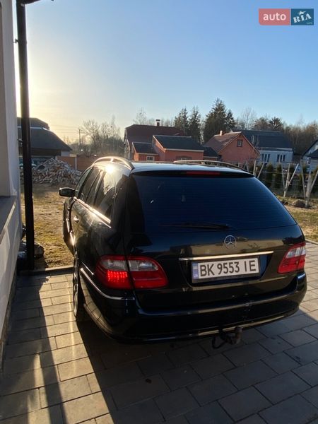 Mercedes-Benz E-Class 2004