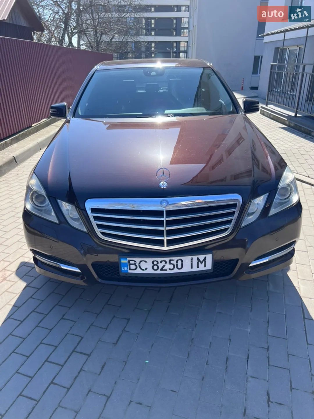 2010 Mercedes-Benz E-klasse - мініатюра 4