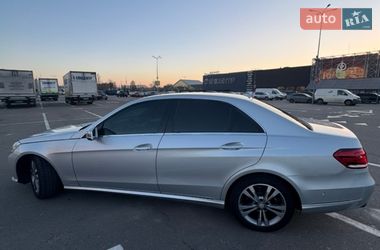 Седан Mercedes-Benz E-Class 2013 в Киеве