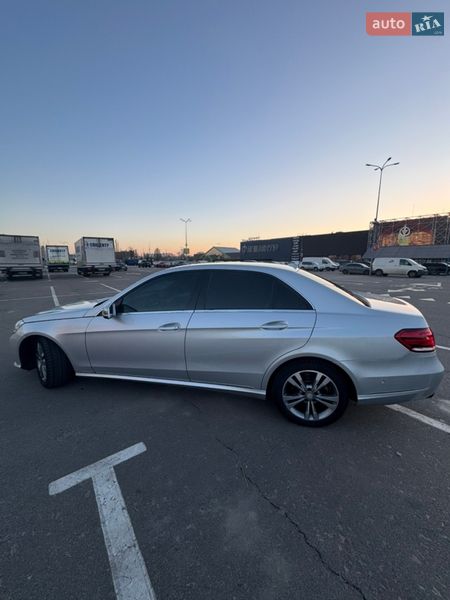 Седан Mercedes-Benz E-Class 2013 в Киеве