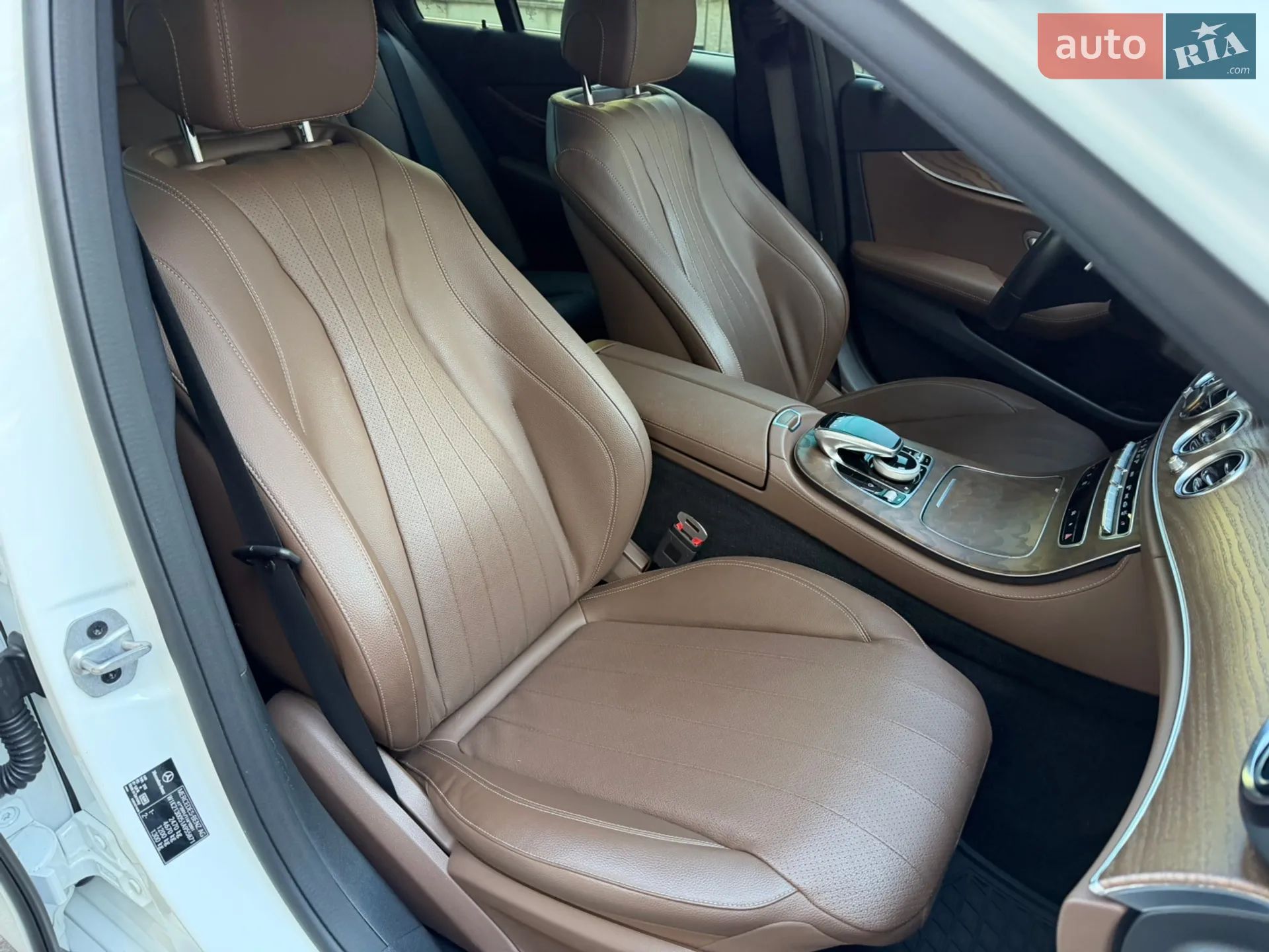 2021 Mercedes-Benz E-klasse - мініатюра 32