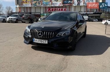Седан Mercedes-Benz E-Class 2015 в Кропивницькому