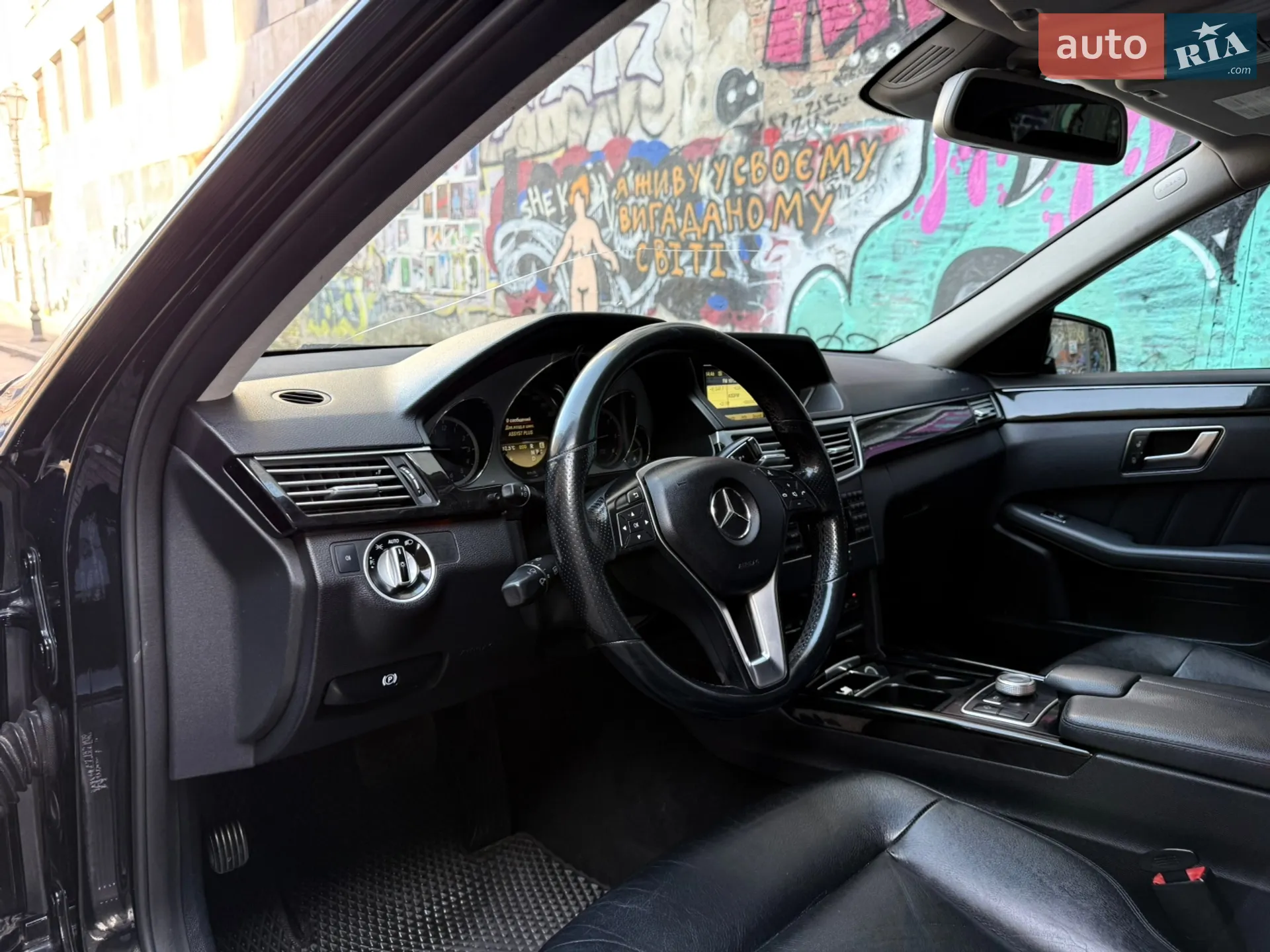 2012 Mercedes-Benz E-klasse - мініатюра 41