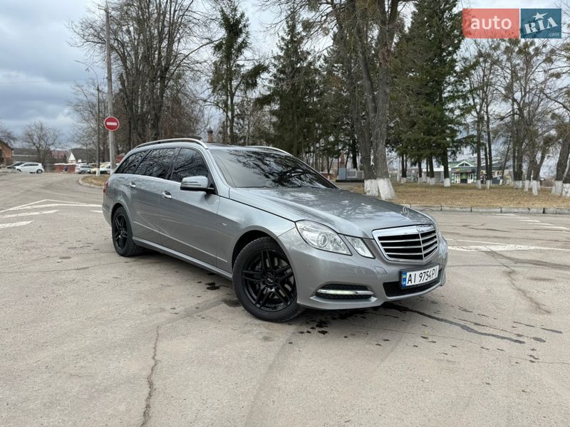 Mercedes-Benz E-Class 2011