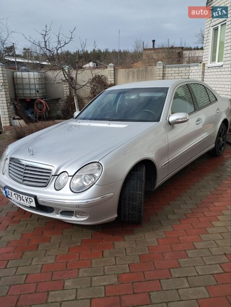 Седан Mercedes-Benz E-Class 2004 в Харькове