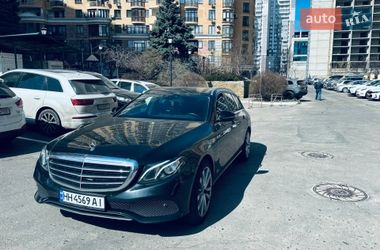 Универсал Mercedes-Benz E-Class 2016 в Одессе