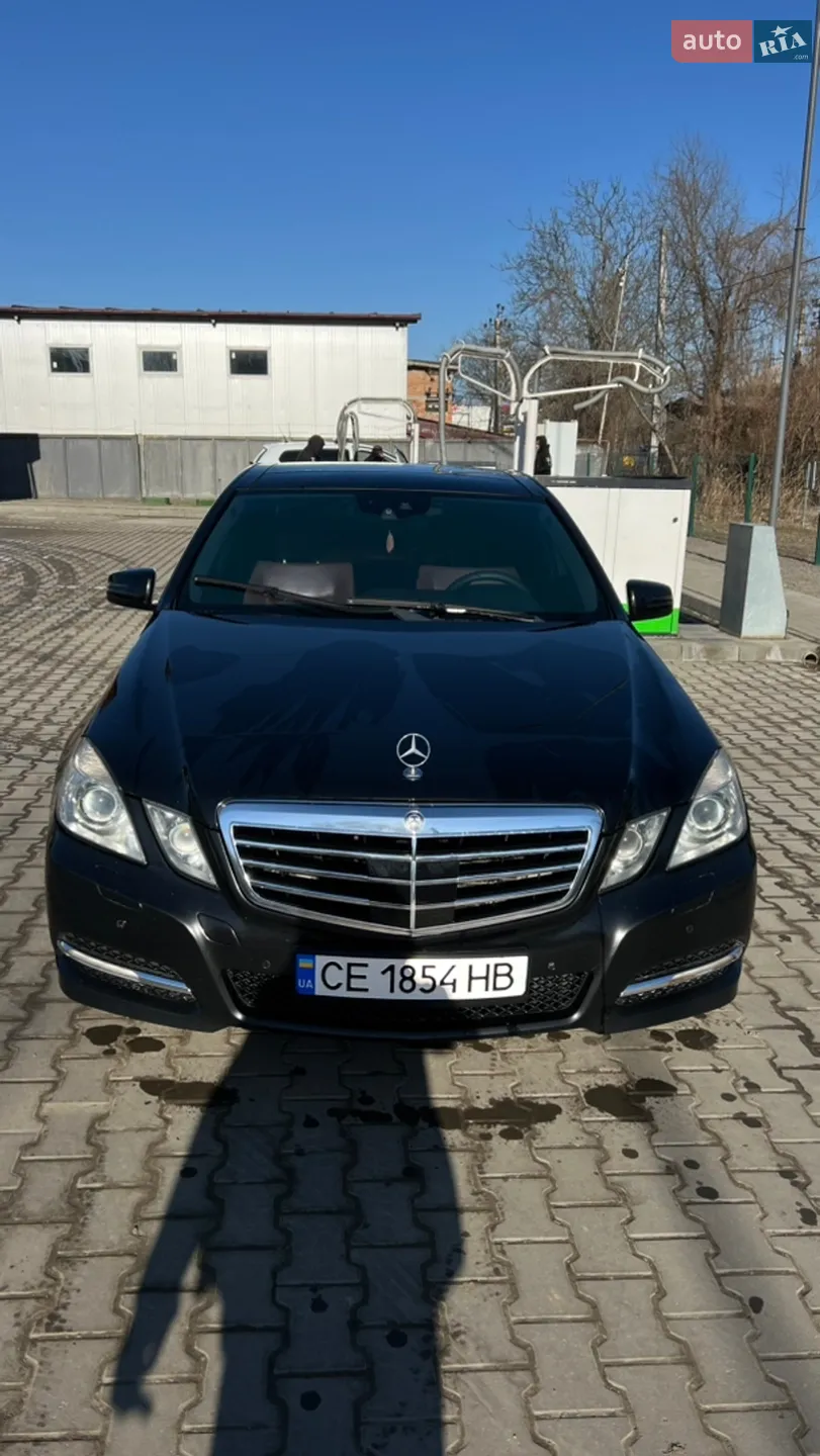 2010 Mercedes-Benz E-klasse - фото 1