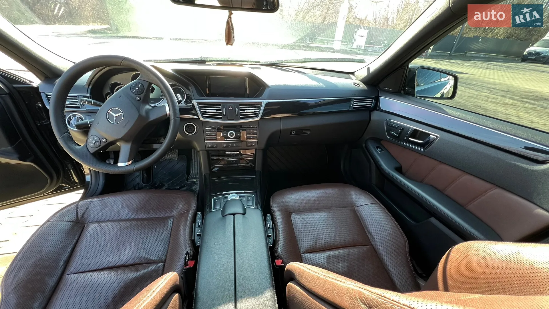 2010 Mercedes-Benz E-klasse - мініатюра 8