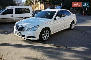 Седан Mercedes-Benz E-Class 2012 в Одесі